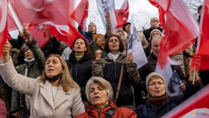 Turkish court orders jail, political ban for Erdogan rival Turkish court orders jail, political ban for Erdogan rival