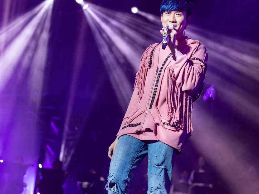 JJ Lin Showed Us Why He’s The Singaporean Star We Need At His Sold-Out Concerts Here