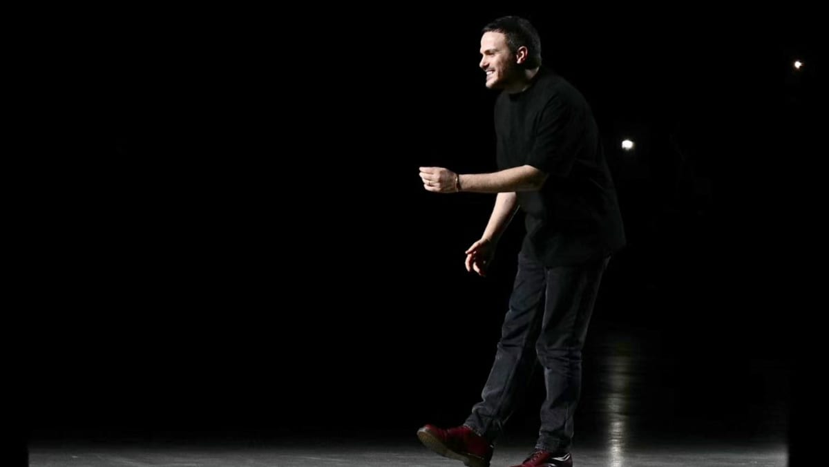 Sabato de Sarno, the designer who must turn around Gucci - Vimarsana News