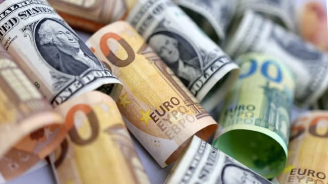 欧元兑美元汇率再创20年来新低