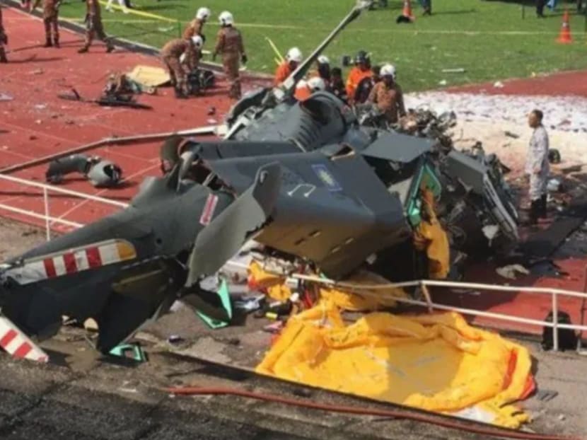 10 killed after 2 Malaysian navy helicopters collide in mid-air