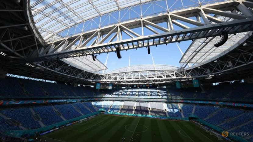 Soccer-Few changes for Spain and Switzerland in quarter-final clash Soccer-Few changes for Spain and Switzerland in quarter-final clash