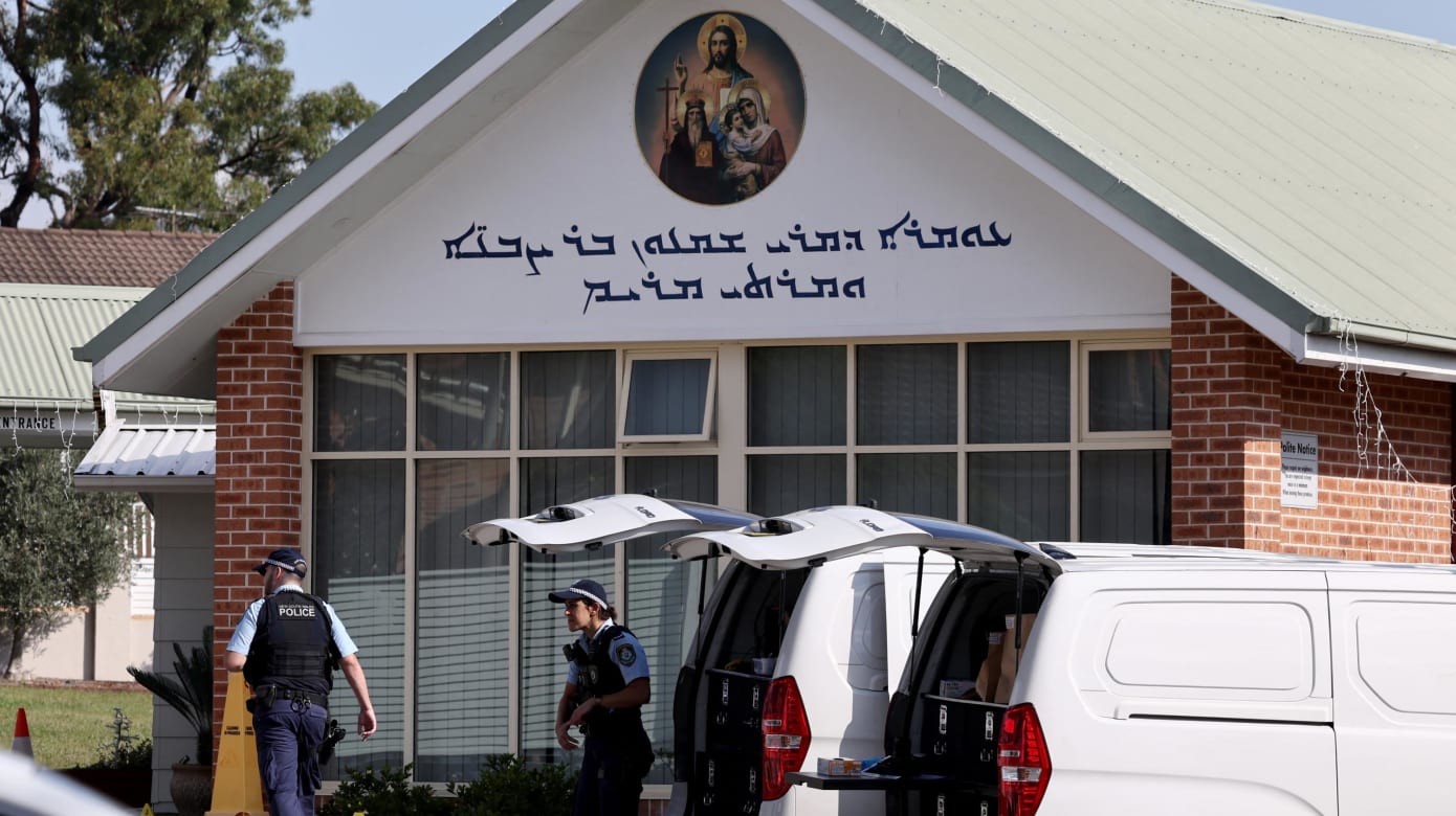 涉在悉尼教堂刺伤主教 16岁少年被控恐怖主义罪名
