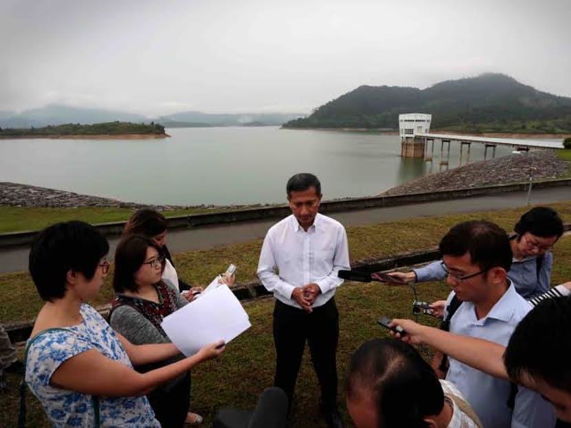 Gallery: Dry weather affecting water supply from M’sia: Vivian Balakrishnan