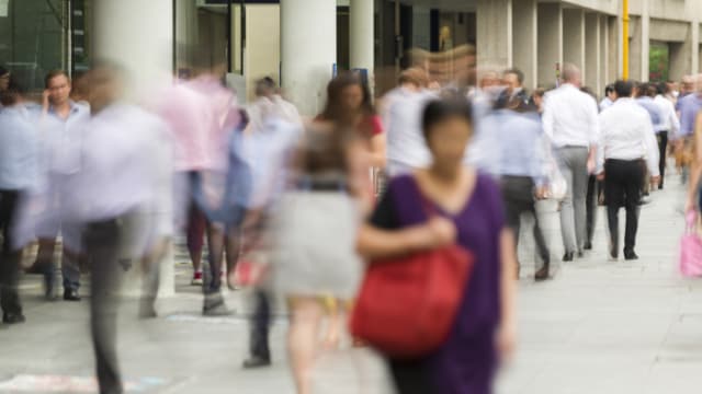 政策研究所调查：较年轻员工 较不愿为家庭或个人生活减薪降职