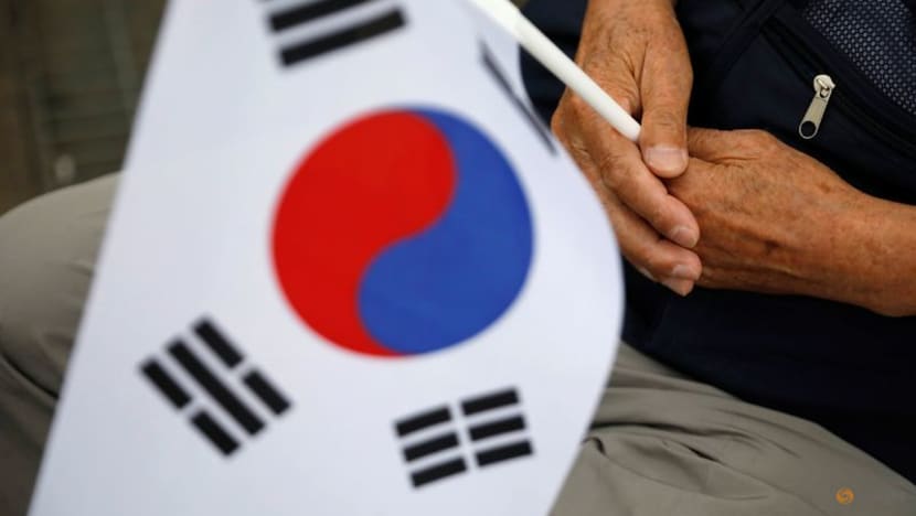 South Korean government, police clash on oversight South Korean government, police clash on oversight