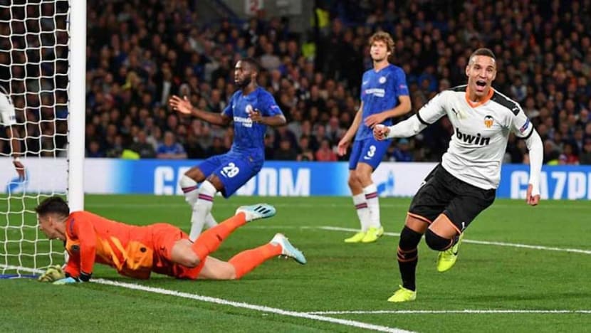 Football: Chelsea pay penalty of Barkley miss in defeat by Valencia Football: Chelsea pay penalty of Barkley miss in defeat by Valencia
