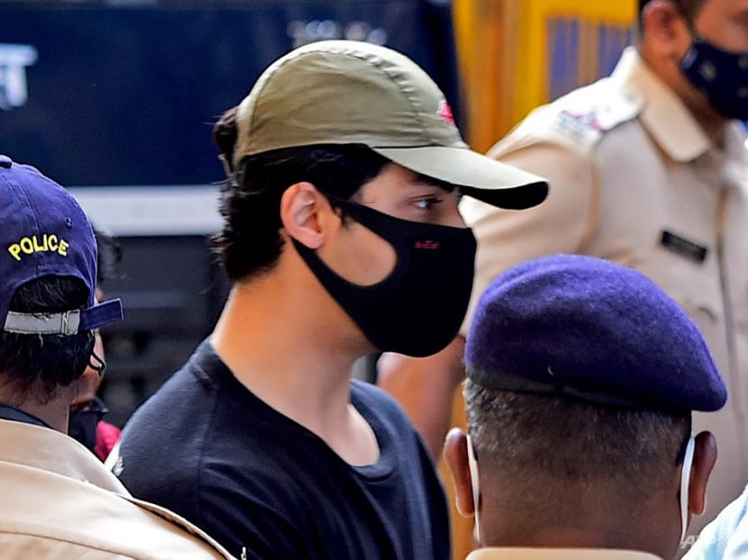 Son of Bollywood star Shah Rukh Khan in custody in drugs probe Son of Bollywood star Shah Rukh Khan in custody in drugs probe