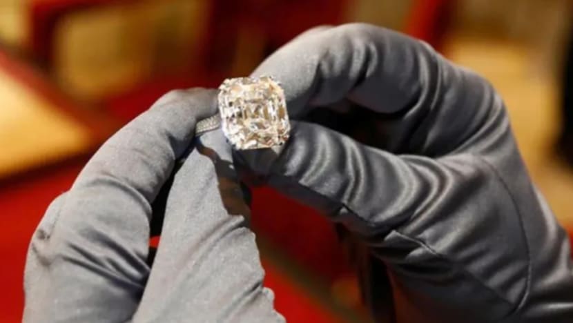 Berlian bernilai AS$1.8 juta dicuri dari pameran barang kemas dekat Tokyo