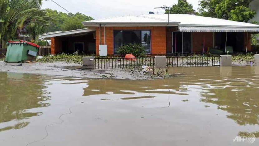 Two dead in Australia floods as fresh warning issued Two dead in Australia floods as fresh warning issued
