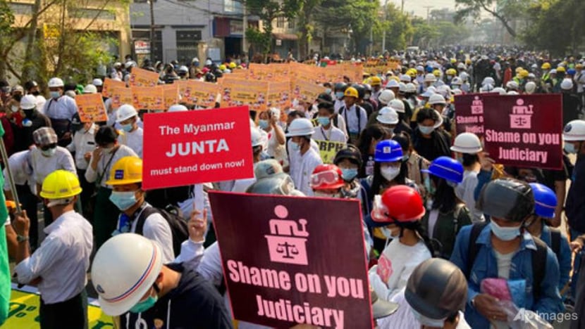 Protests erupt across Myanmar; police fire tear gas at Mandalay sit-in Protests erupt across Myanmar; police fire tear gas at Mandalay sit-in