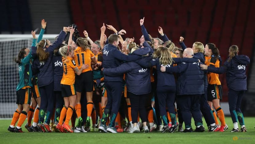 Soccer-UEFA investigating Ireland players over pro-IRA chant