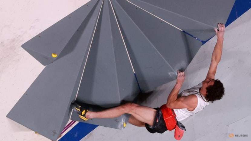 Olympics-Climbing-All eyes on women's bouldering after men's headscratcher Olympics-Climbing-All eyes on women's bouldering after men's headscratcher