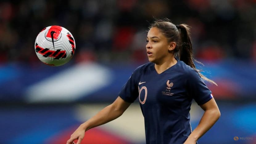 France's Cascarino to miss World Cup after suffering ACL injury
