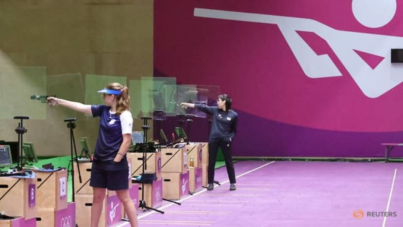 Olympics-Shooting-Russian Batsarashkina wins women's 25m pistol gold Olympics-Shooting-Russian Batsarashkina wins women's 25m pistol gold
