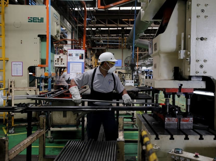 20,000 M’sians lost jobs in 2015, worse in 2016, says employers’ group 20,000 M’sians lost jobs in 2015, worse in 2016, says employers’ group
