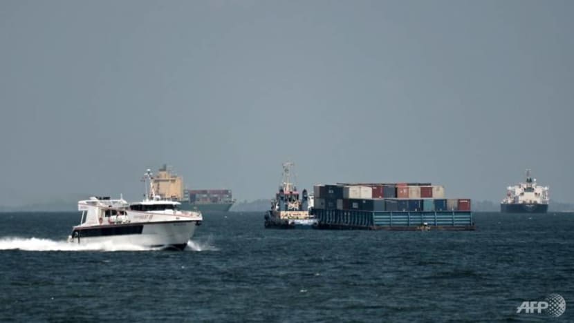 Sea robbery incidents in Singapore Strait hit 4-year high Sea robbery incidents in Singapore Strait hit 4-year high