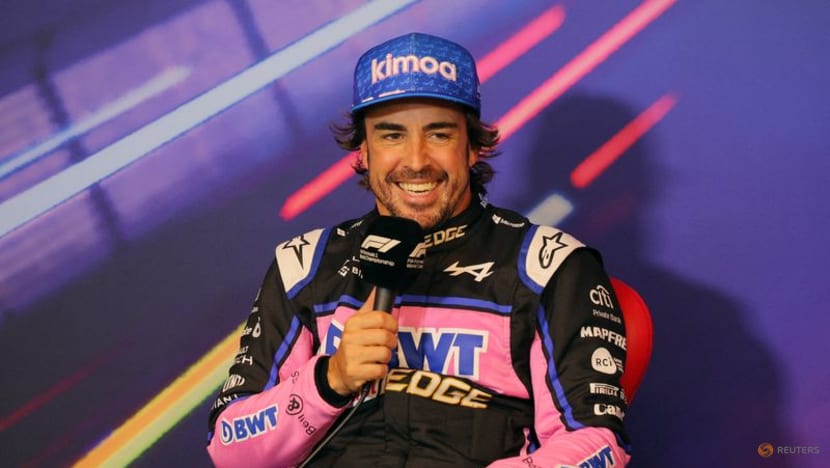 Alonso back up front after a decade behind Alonso back up front after a decade behind