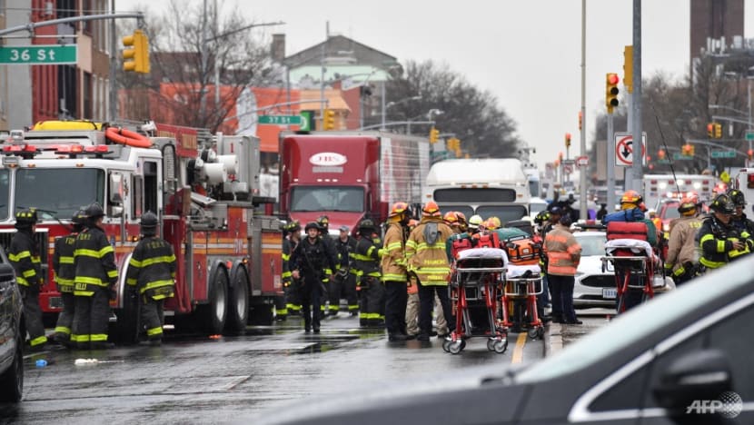 Manhunt under way for gunman in NYC subway shooting that injured at least 20 Manhunt under way for gunman in NYC subway shooting that injured at least 20