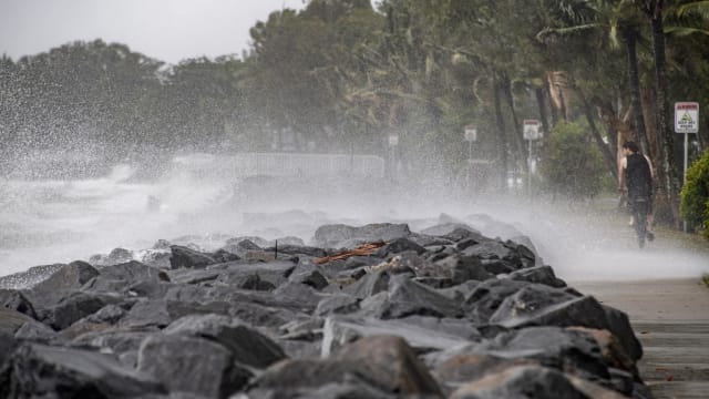 澳大利亚昆士兰州豪雨成灾 凯恩斯旅游景点受影响
