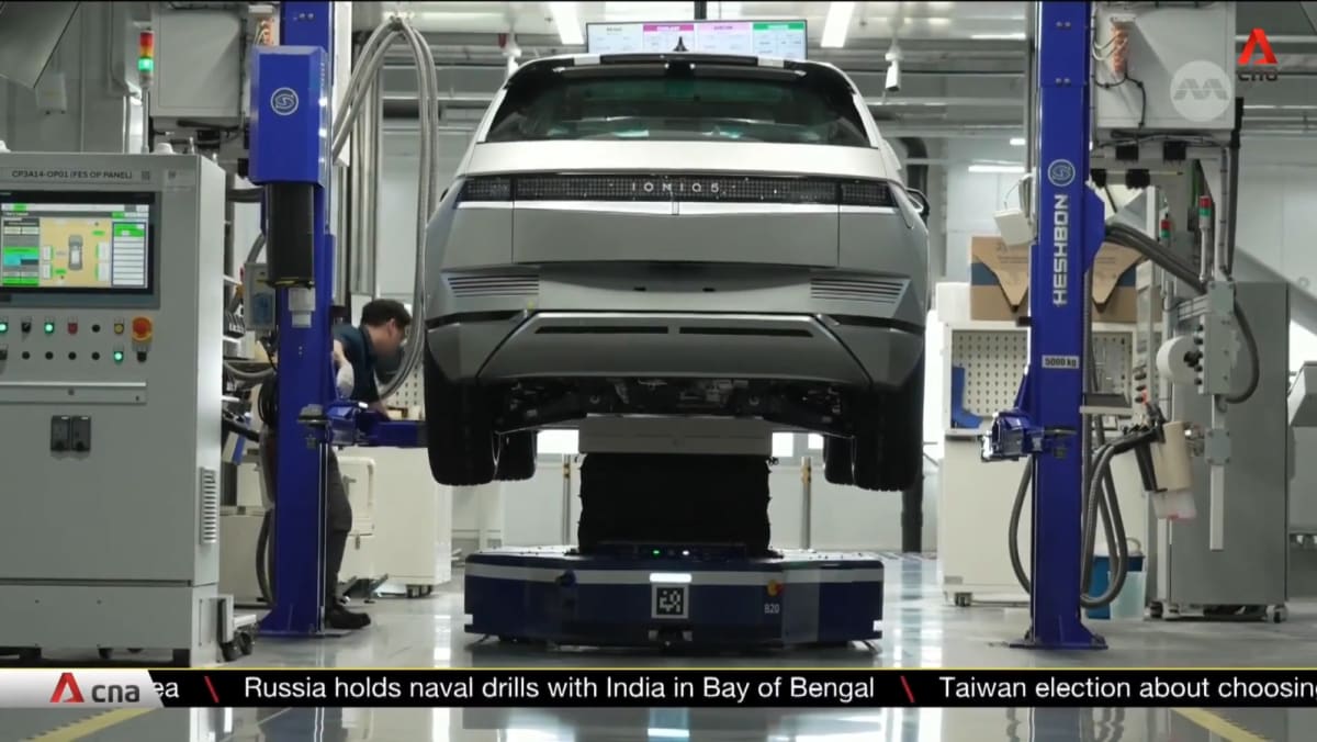 Hyundai opens high-tech Singapore electric car factory | Video - CNA