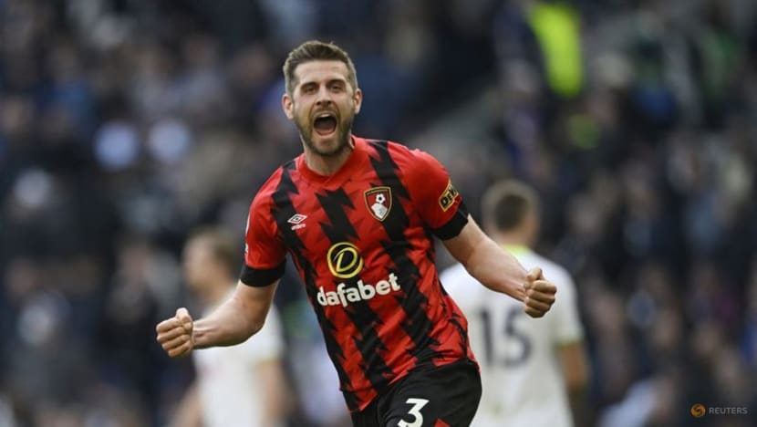 Tottenham blow top-four chance in defeat by Bournemouth Tottenham blow top-four chance in defeat by Bournemouth