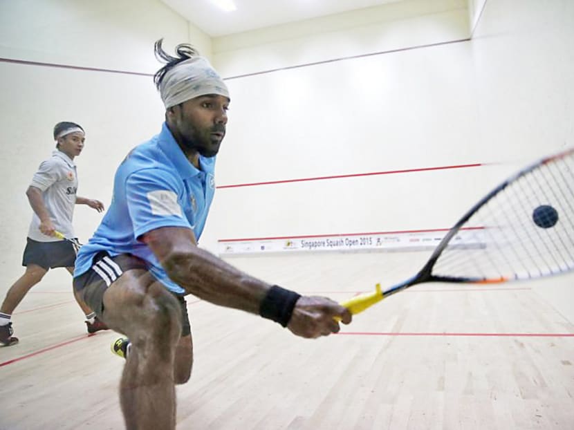 National squash player Vivian Rhamanan (in foreground), currently placed 176th, aims to achieve a top-150 global ranking by the end of the year. TODAY file photo