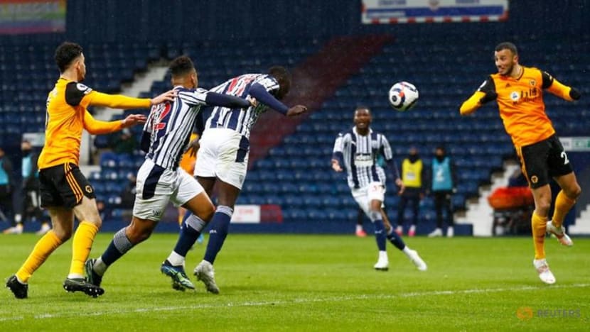 West Brom fight back but draw leaves them 10 points adrift West Brom fight back but draw leaves them 10 points adrift