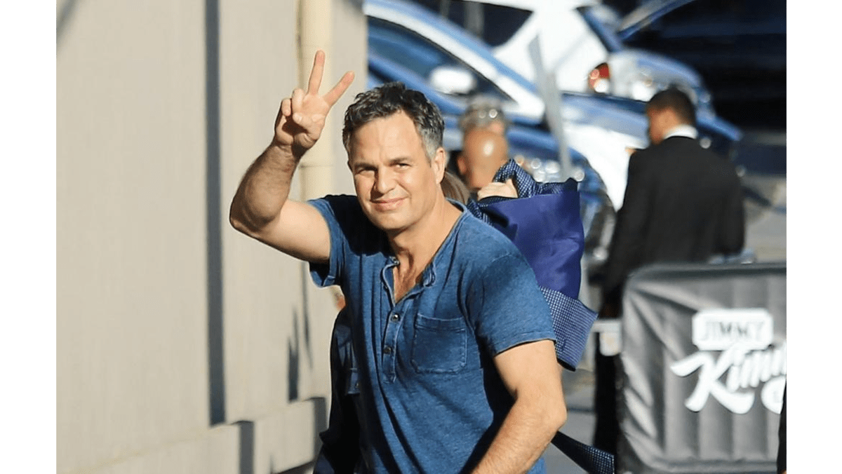 Mark Ruffalo lands new HBO show - 8days