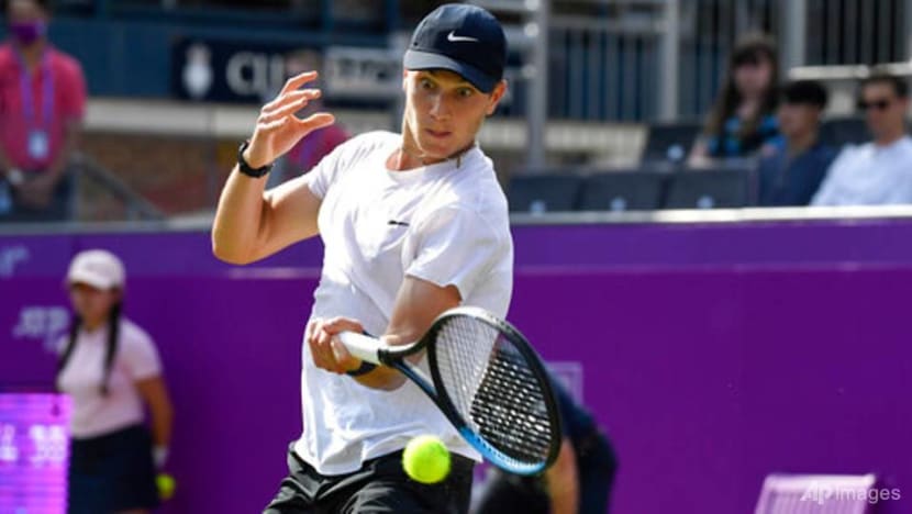 Tennis: British teenager Draper reaches Queen's quarter-finals