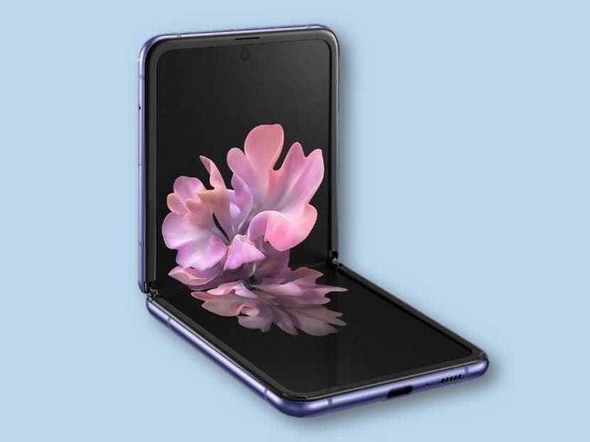 Hands-on review: Is the Samsung Galaxy Z Flip worth the S$1,998 price tag? Hands-on review: Is the Samsung Galaxy Z Flip worth the S$1,998 price tag?