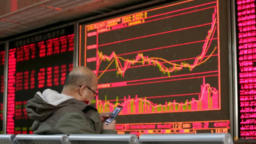 Investors pour into Chinese stocks, bonds lifting March EM capital flows: IIF Investors pour into Chinese stocks, bonds lifting March EM capital flows: IIF