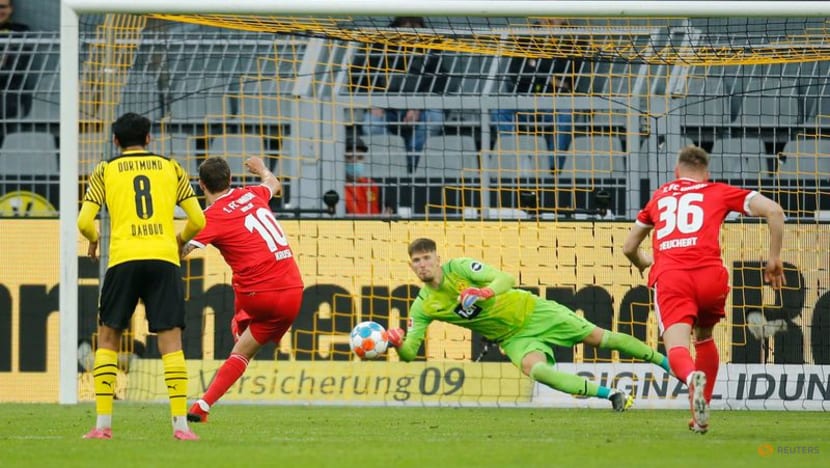 Football:
Haaland strikes twice in Dortmund's 4-2 win over Union Berlin Football:
Haaland strikes twice in Dortmund's 4-2 win over Union Berlin
