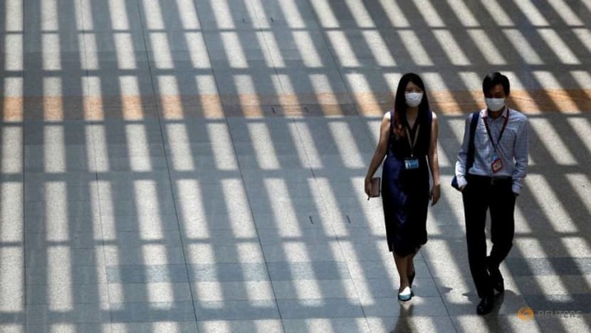 ‘Circuit breaker’ rules to incur more pain for Singapore economy, job market: Experts ‘Circuit breaker’ rules to incur more pain for Singapore economy, job market: Experts