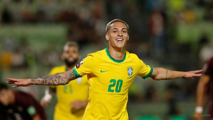 Brazil fight back to beat Venezuela 3-1 Brazil fight back to beat Venezuela 3-1