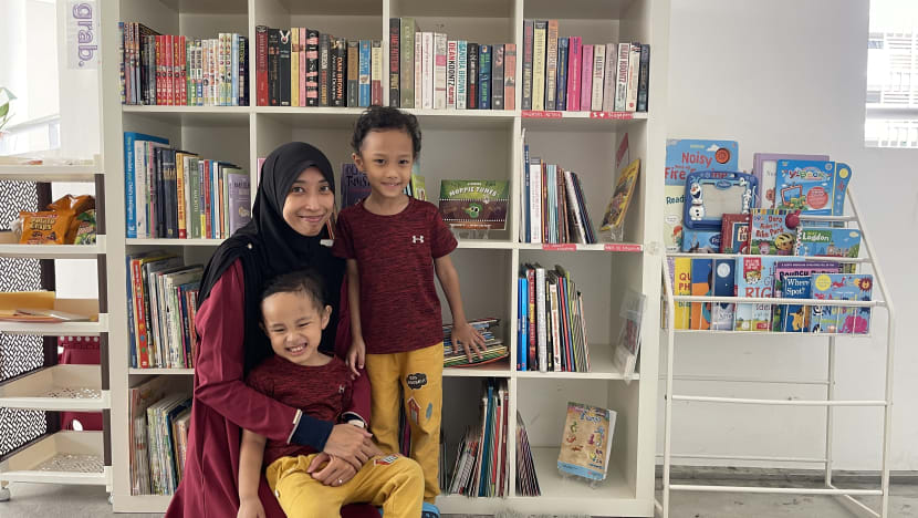 BERITA+: Perpustakaan mini di tepi lif rumah antara usaha pupuk minat membaca dalam kanak-kanak BERITA+: Perpustakaan mini di tepi lif rumah antara usaha pupuk minat membaca dalam kanak-kanak