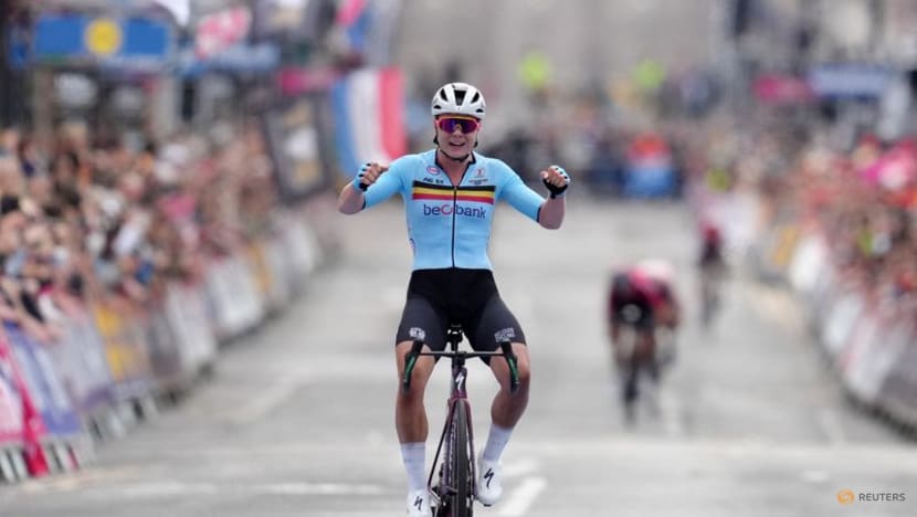 Kopecky wins women's road race with stunning late attack