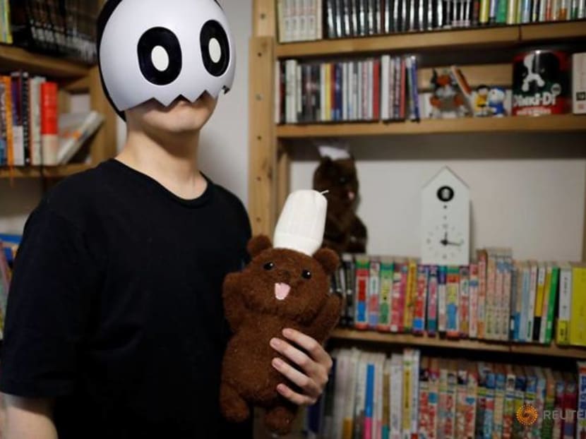 For manga's striving artists, success lurks online For manga's striving artists, success lurks online
