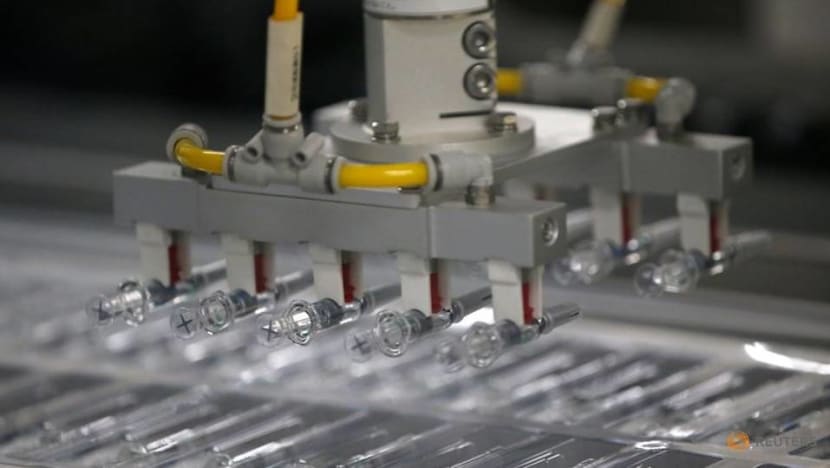 China's COVID-19 vaccine output to hit 3 billion by year-end: Official China's COVID-19 vaccine output to hit 3 billion by year-end: Official
