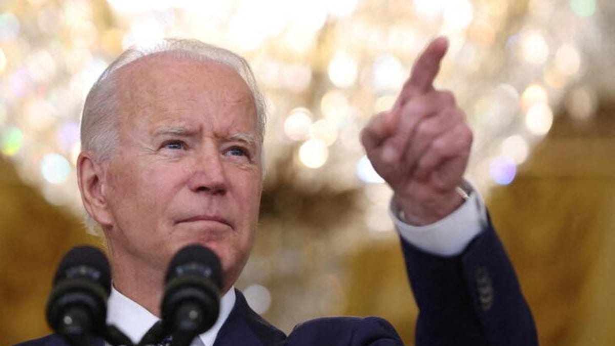 Biden mengatakan Rusia akan menghadapi konsekuensi jika menyerang Ukraina, tetap membuka opsi diplomatik