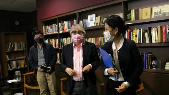 要为国大男讲师风波递辞呈？ 许通美：只是“开玩笑”