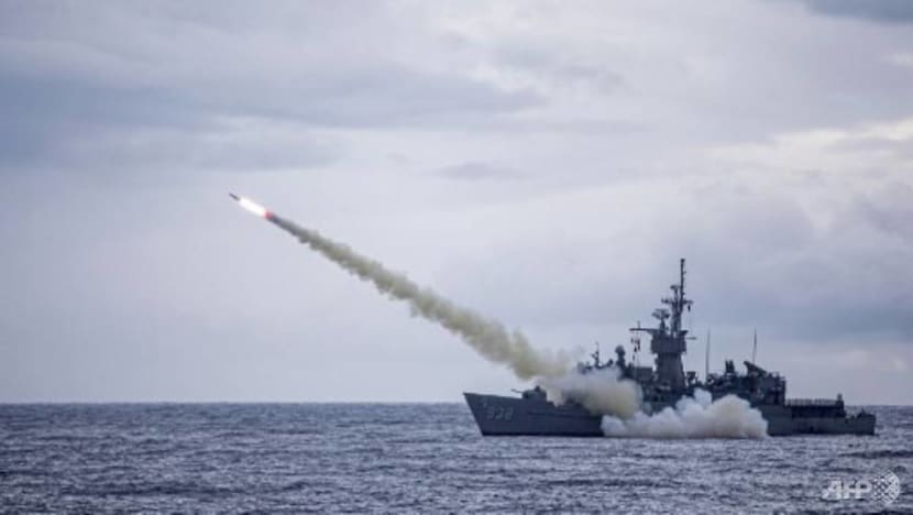 Taiwan holds drills to beat back invasion amid China tensions Taiwan holds drills to beat back invasion amid China tensions
