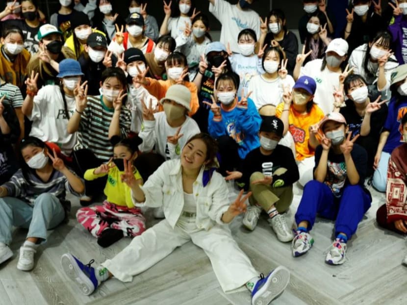 Guess what? The talent behind recent K-pop viral dance videos is a 20-year-old Japanese dancer Guess what? The talent behind recent K-pop viral dance videos is a 20-year-old Japanese dancer