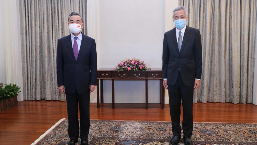 China's Foreign Minister Wang Yi and Singapore's PM Lee affirm 'excellent' relations China's Foreign Minister Wang Yi and Singapore's PM Lee affirm 'excellent' relations