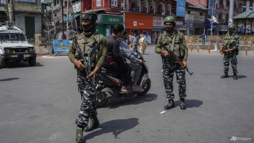 India overhauls military recruitment, seeking younger troops India overhauls military recruitment, seeking younger troops