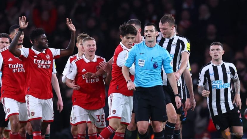Leaders Arsenal held by rock-solid Newcastle Leaders Arsenal held by rock-solid Newcastle