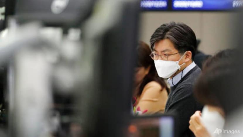 Stocks gain on US recovery prospects but dollar pauses for breath Stocks gain on US recovery prospects but dollar pauses for breath