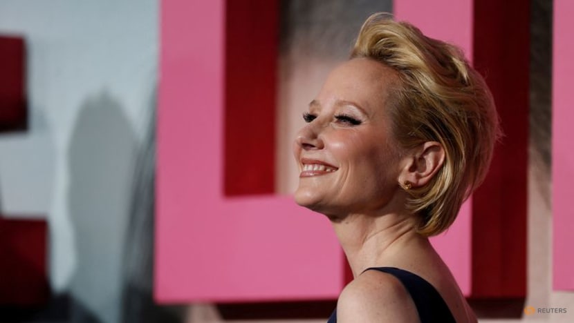 US actor Anne Heche taken off life support 9 days after car crash US actor Anne Heche taken off life support 9 days after car crash