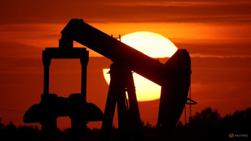 Oil prices jump after US crude, fuel stocks drop, dollar weakens Oil prices jump after US crude, fuel stocks drop, dollar weakens