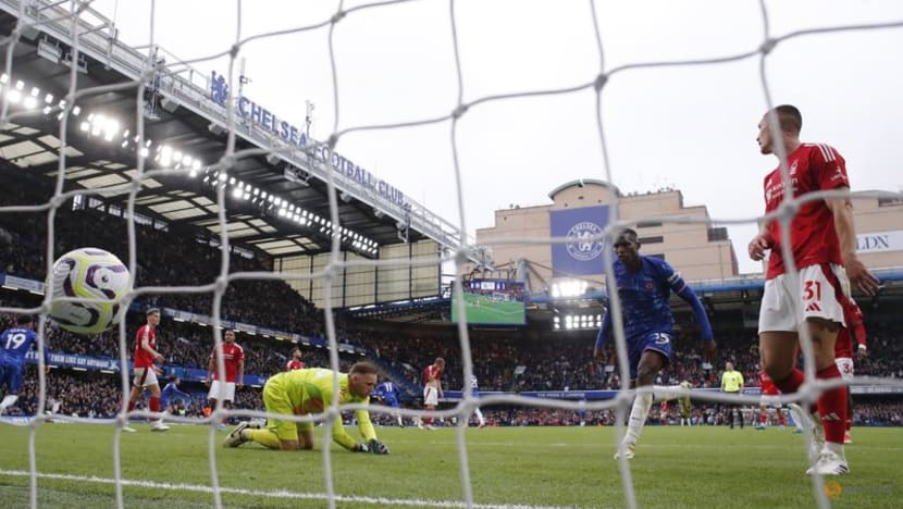 Liverpool pass Chelsea test with Jones winner